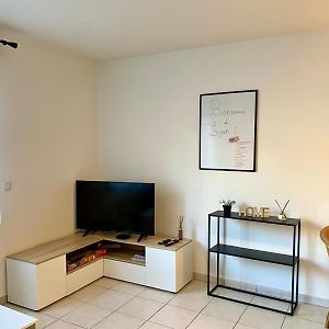 Appartement Residence Quartier Vilette Paul Bert Box Garage